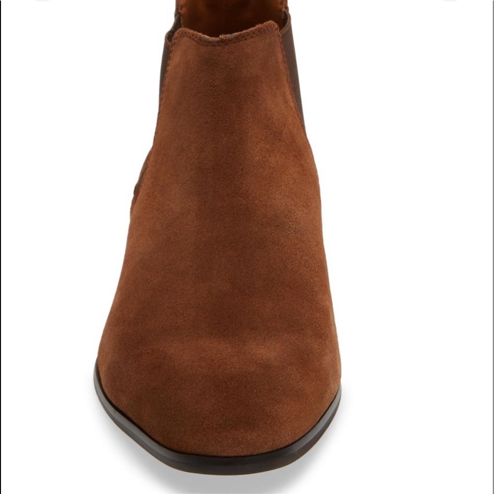 BP | MS Easton Water Resistant Suede Chelsea Boot - Picture 16 of 17